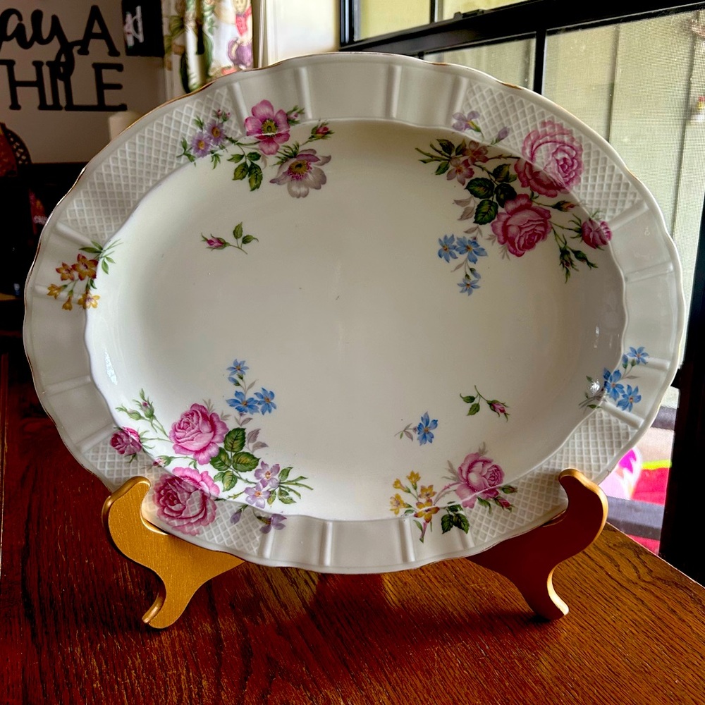 Vintage L. Bernardaud & Co Limoges (France)
Serving platter #19566